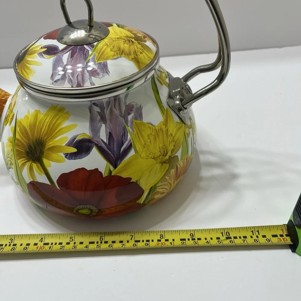 Pioneer Woman 2.3 Quart Enameled Metal Tea Pot Retired Floral Garden Lid Country